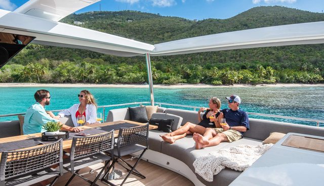 C'est La Vie Yacht 2