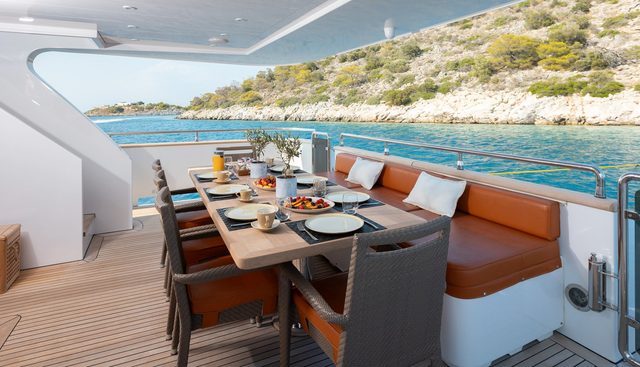C-Rock Yacht 4