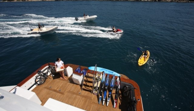 Sentimental Yacht 5