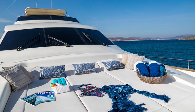 Gorgeous Yacht 2