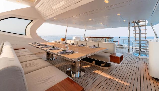 Mikoh Yacht 4
