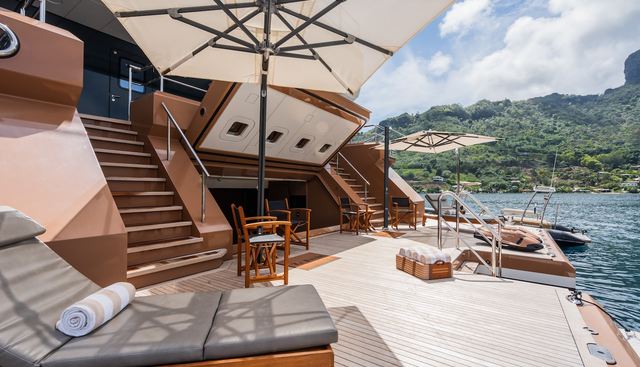 La Datcha Yacht 4