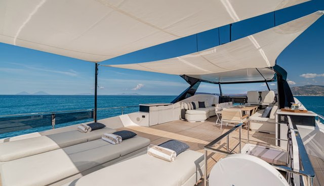 Trilogy Yacht 2