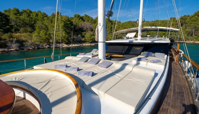 Allure E Yacht 2