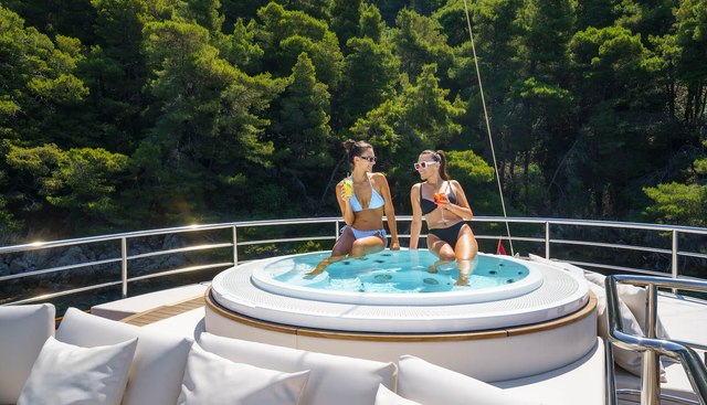 Maia Yacht 2