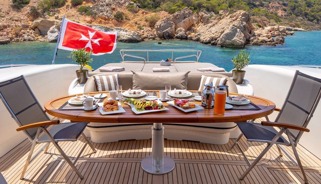 Cosmos I Yacht 4