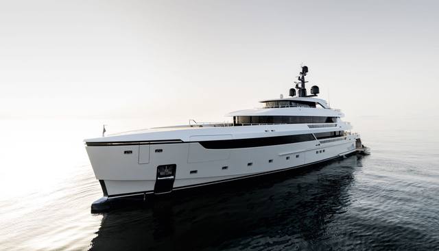 Rose d'Or Yacht 3