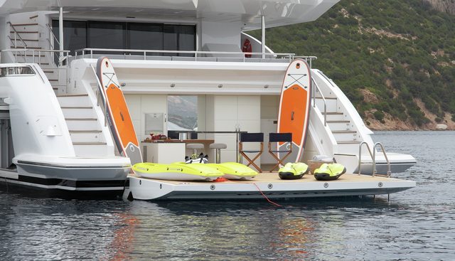 Willow Yacht 3