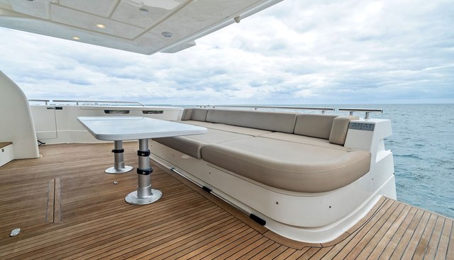 Bon Bon Yacht 5