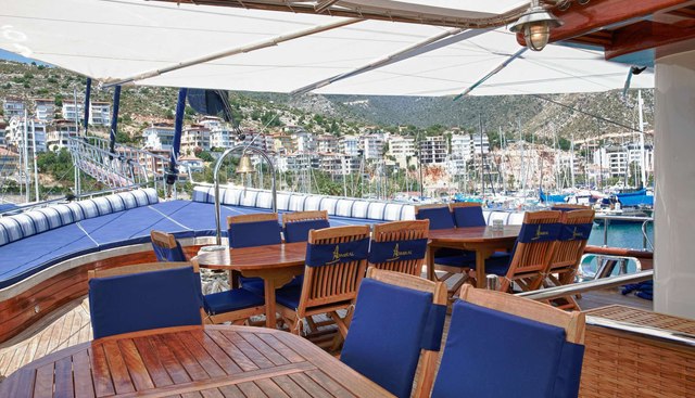 Grand Admiral Yacht 4