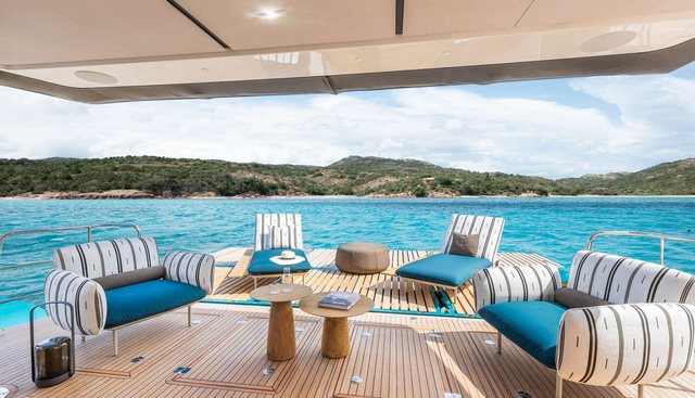 Imladris Yacht 5