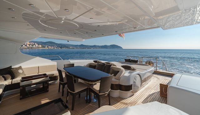 Blue Azur Yacht 4
