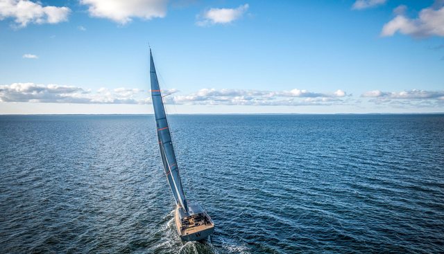 W Yacht 3