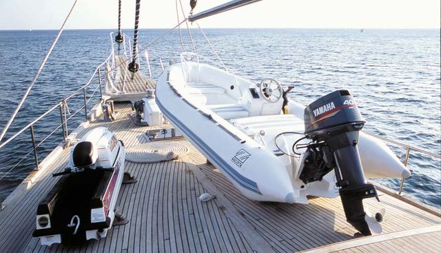 Almyra Yacht 4