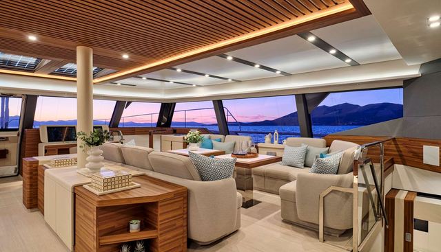 Magic Moments III Yacht 5