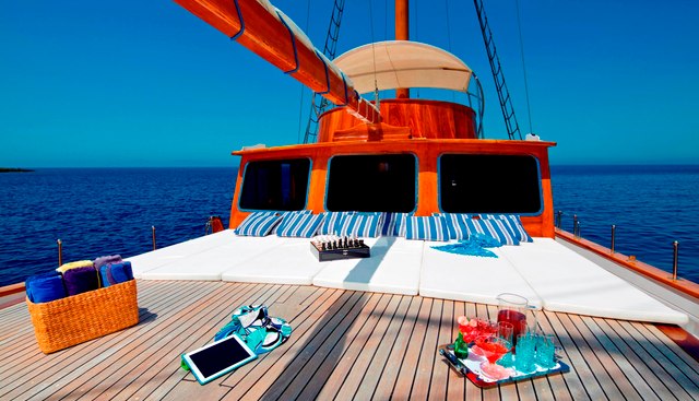 Hermina Yacht 2