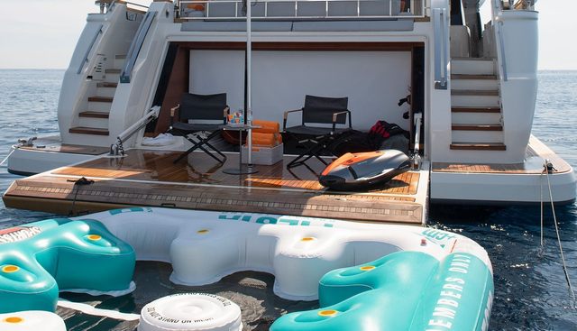 My May Yacht 5