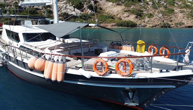 Arni Yacht 2
