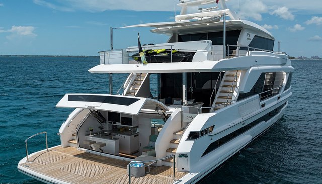 Aqua Life Yacht 5