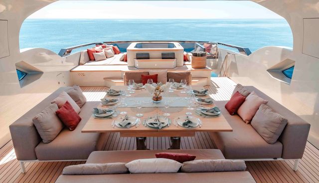 Infinity Nine Yacht 2