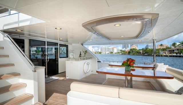 Iridescence Yacht 5