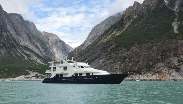 Safari Quest Yacht 2