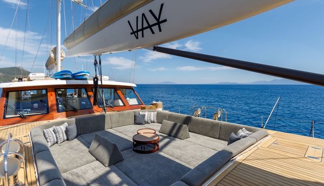 Vay Yacht 2