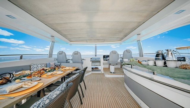 Beachfront II Yacht 3