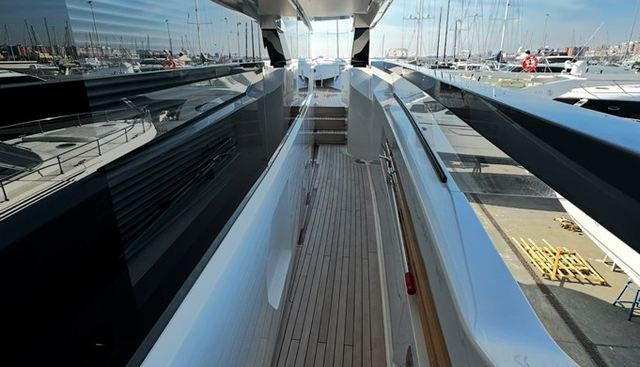 Saam II Yacht 3