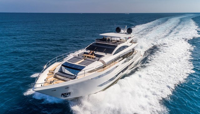 Pearl 95/ 05 Charter Yacht