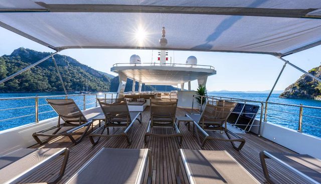 Lila Yacht 3