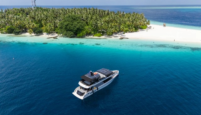 Solara Yacht 5