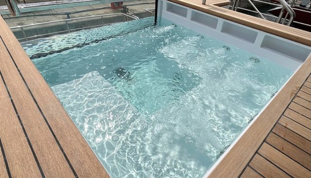 Enjoy Yacht 2