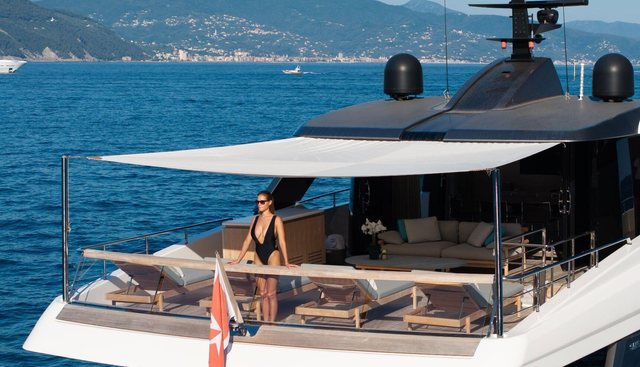 AM Yacht 3
