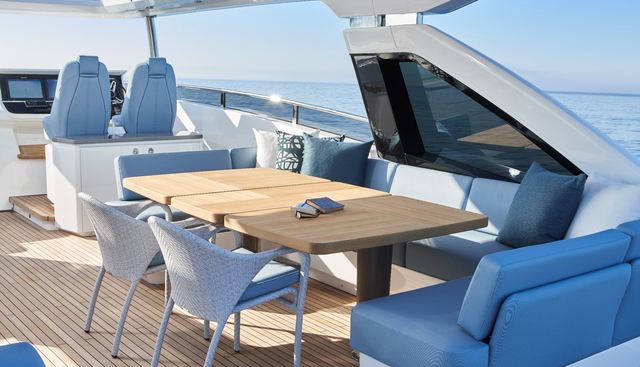 Hallelujah Yacht 4
