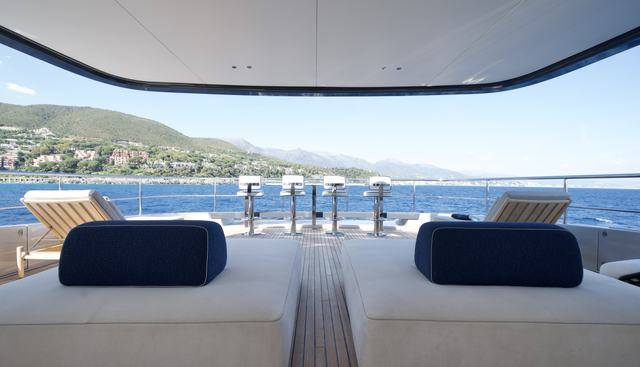 Cosmico Yacht 4