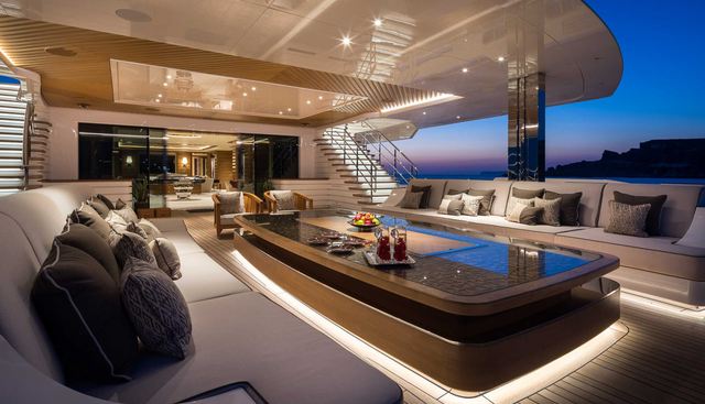 Mar Yacht 4