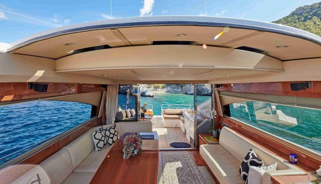 Ally Yacht 3