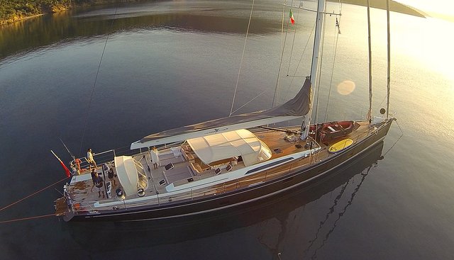 Freebird Yacht 4