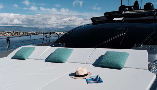 Icona Yacht 2