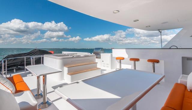 Robin's Nest II Yacht 3