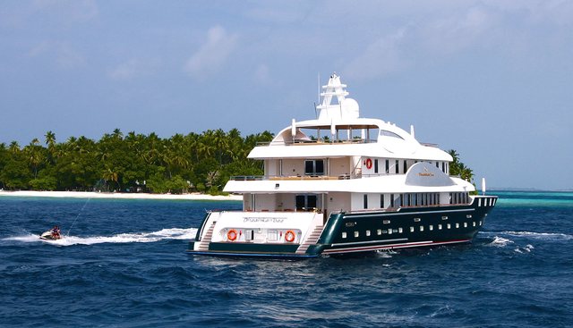 Dhaainkan'baa Yacht 5