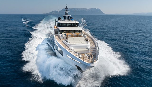 Mad Day Yacht 2