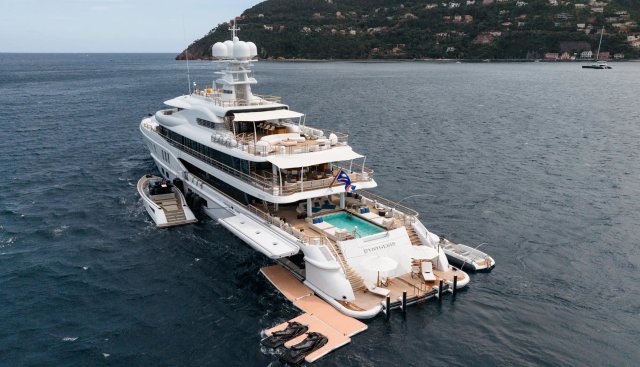 SYNTHESIS Yacht 5