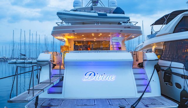 Divine Yacht 5