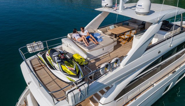 Larimar II Yacht 4