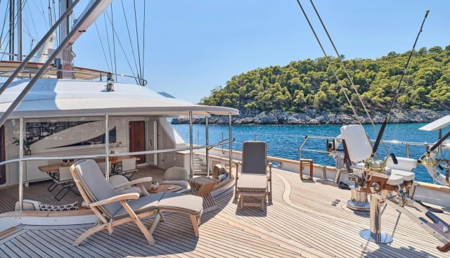 Almyra II Yacht 3