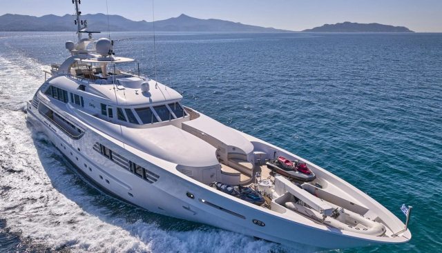 Oasis Yacht 2