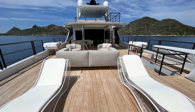 Dulce De Leche Yacht 2