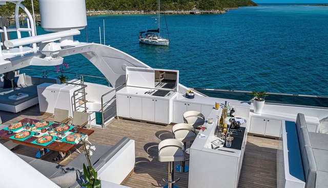 Valerie Yacht 4